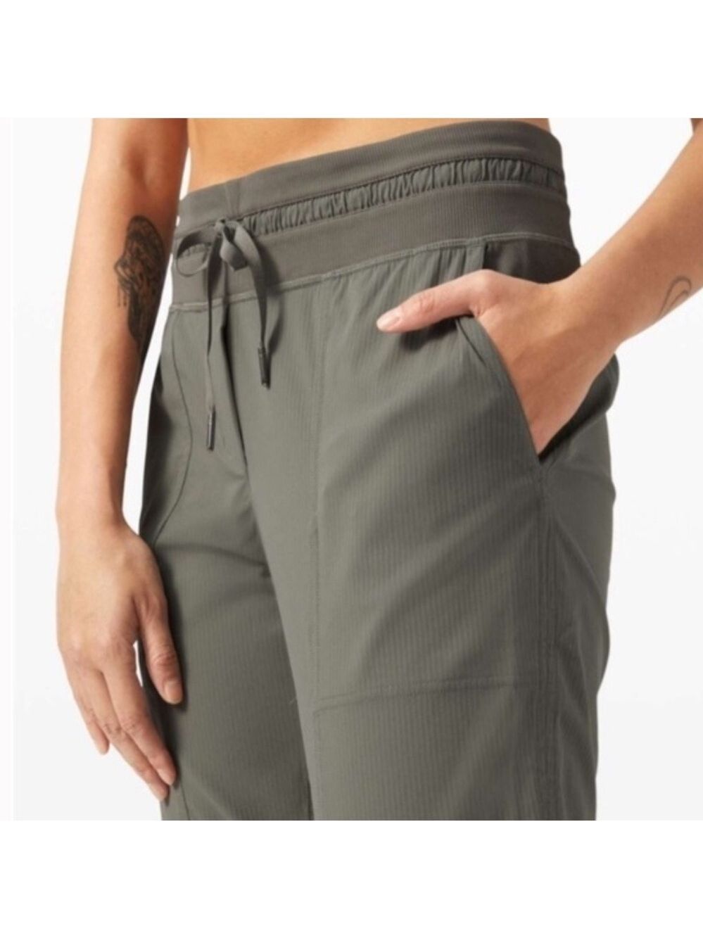 Lululemon Dance Studio Mid-Rise Khaki Green Athletic Pants Joggers Crop 25" Sz 4 - Picture 6 of 14